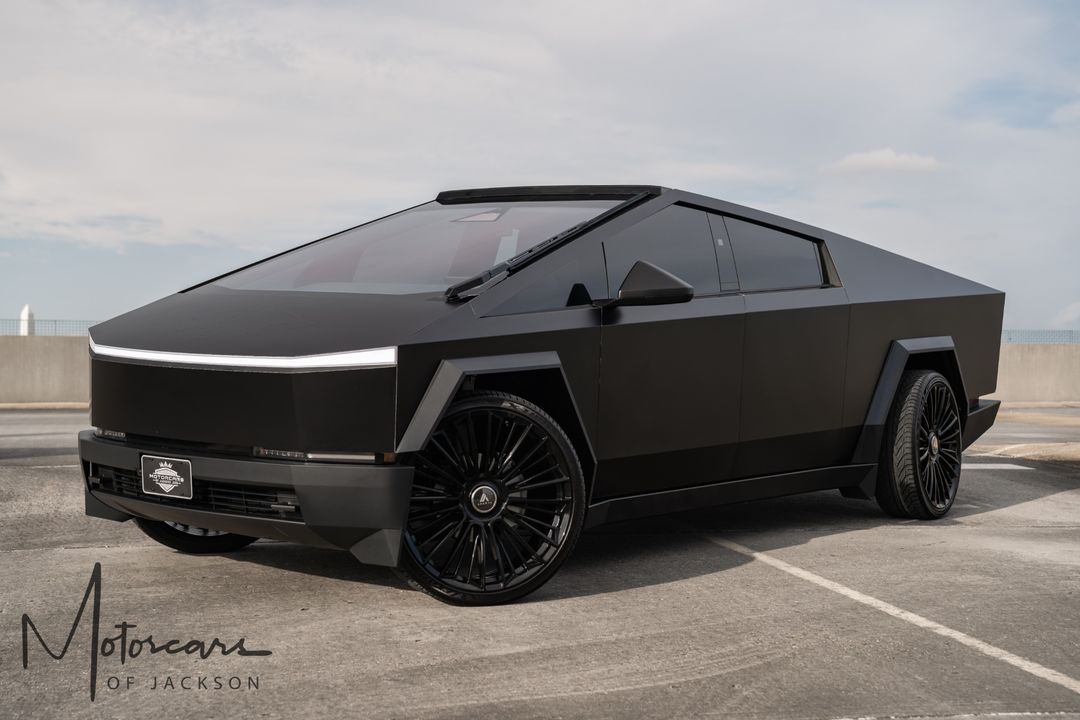 2024 Tesla Cybertruck