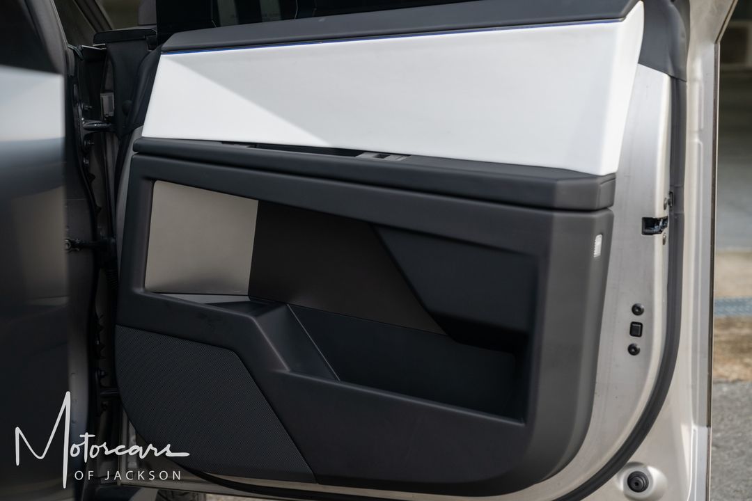 2024 Tesla Cybertruck