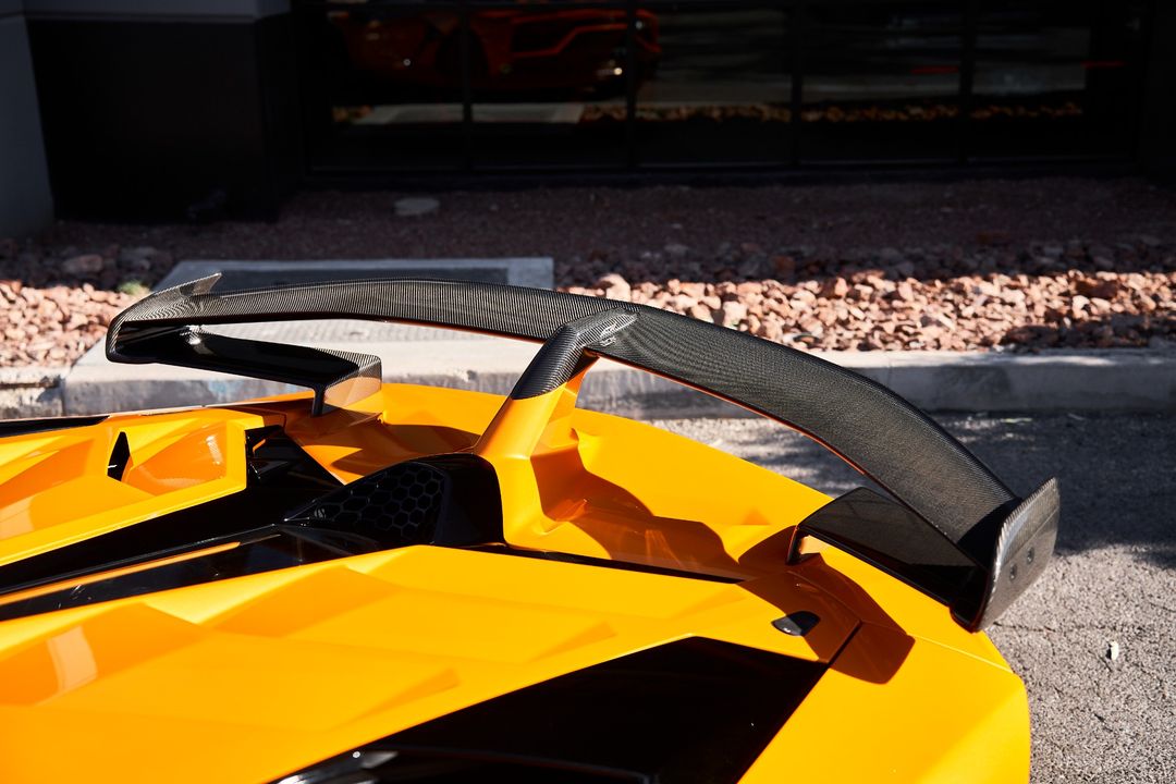 2021 Lamborghini Aventador SVJ