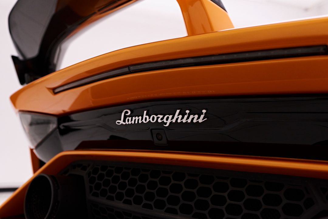 2021 Lamborghini Aventador SVJ