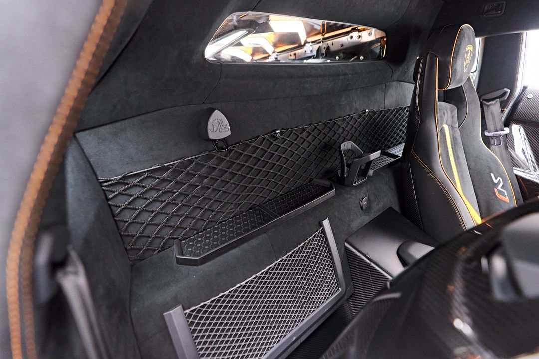 2021 Lamborghini Aventador SVJ