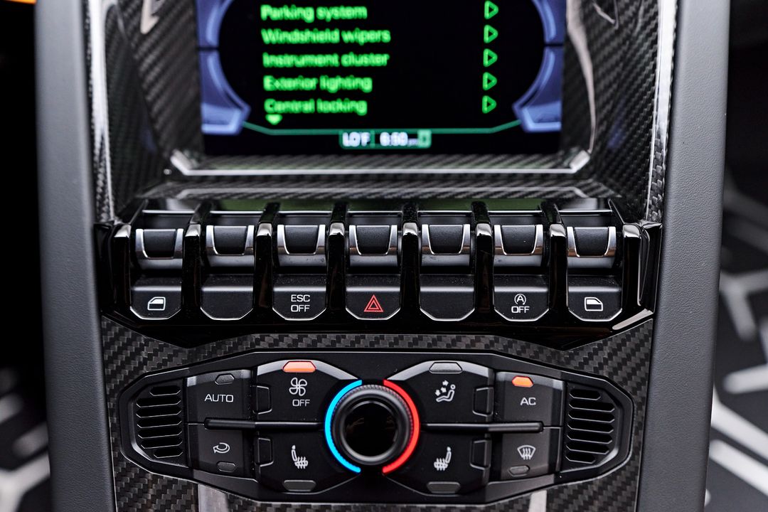 2021 Lamborghini Aventador SVJ
