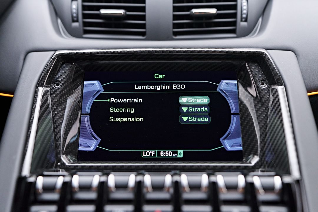 2021 Lamborghini Aventador SVJ