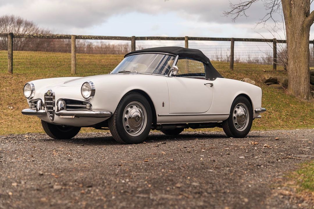 1959 Alfa Romeo 1300 Giulietta Spider Normale/Veloce