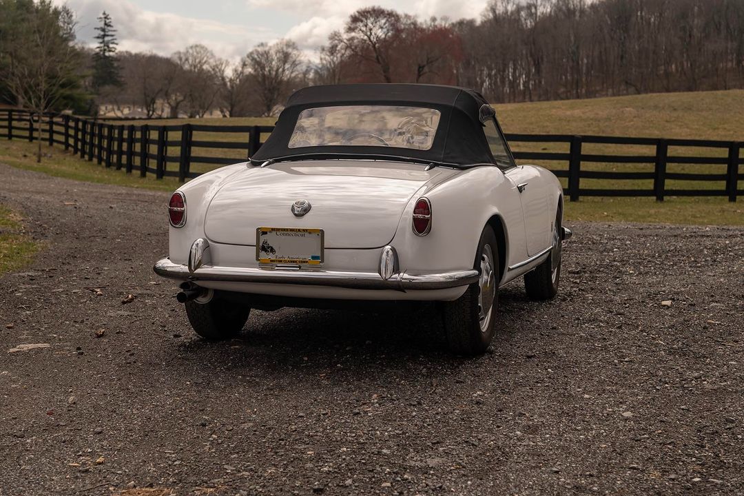1959 Alfa Romeo 1300 Giulietta Spider Normale/Veloce