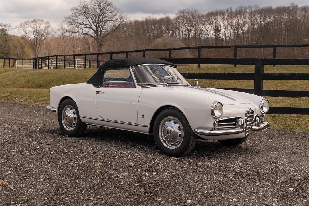 1959 Alfa Romeo 1300 Giulietta Spider Normale/Veloce