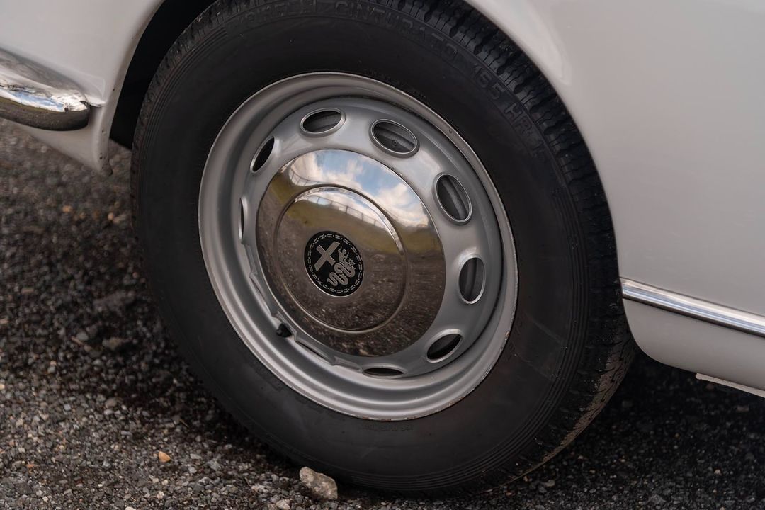 1959 Alfa Romeo 1300 Giulietta Spider Normale/Veloce