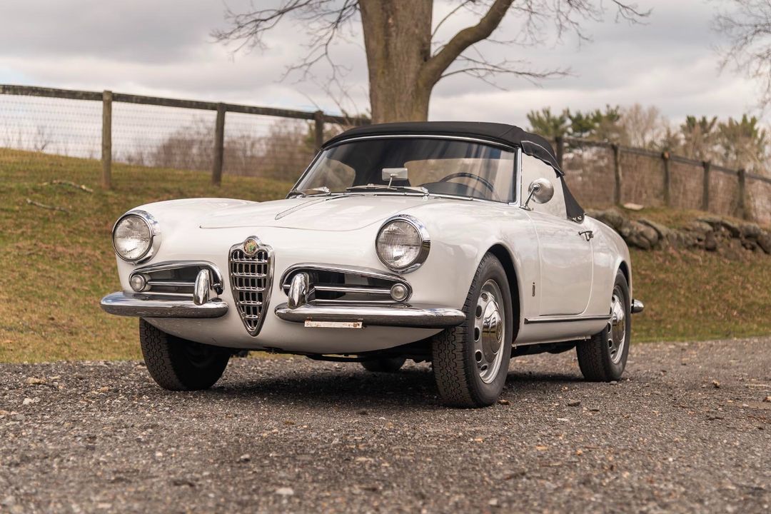 1959 Alfa Romeo 1300 Giulietta Spider Normale/Veloce