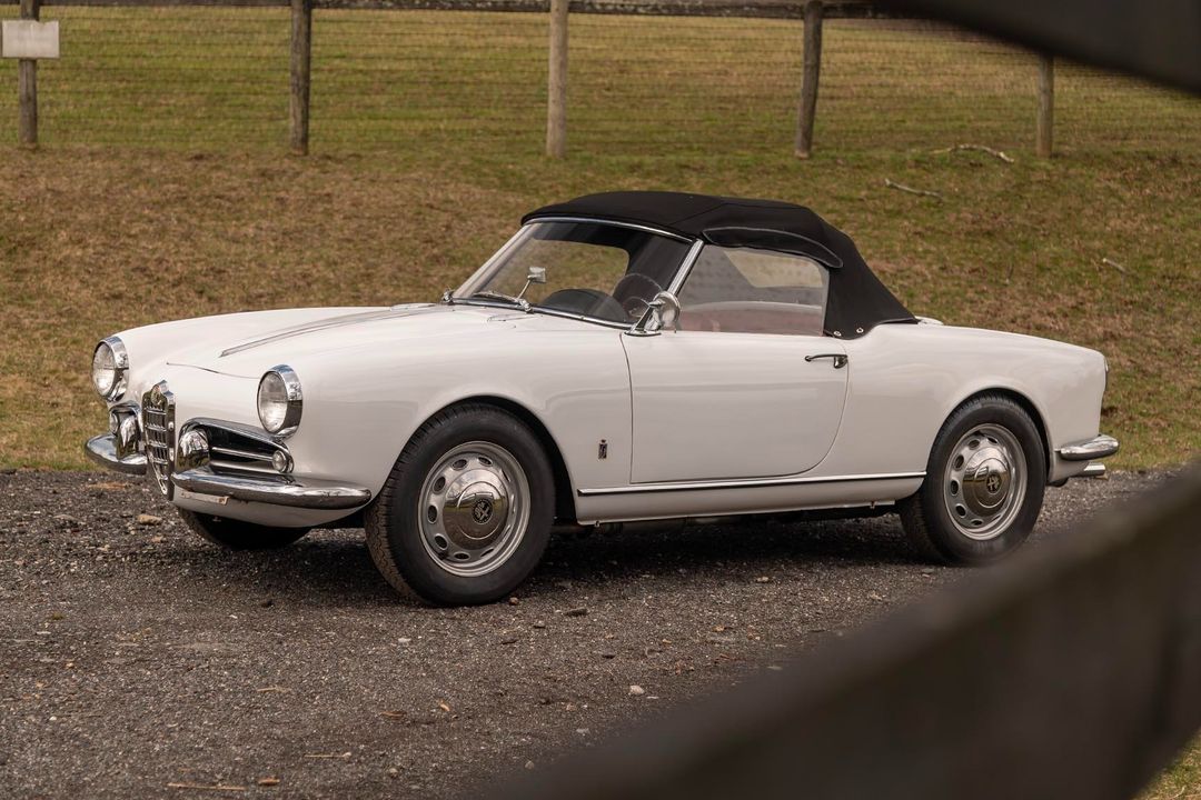 1959 Alfa Romeo 1300 Giulietta Spider Normale/Veloce