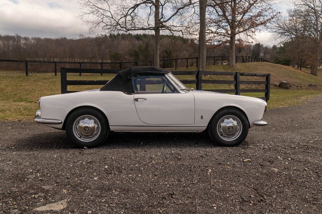 1959 Alfa Romeo 1300 Giulietta Spider Normale/Veloce
