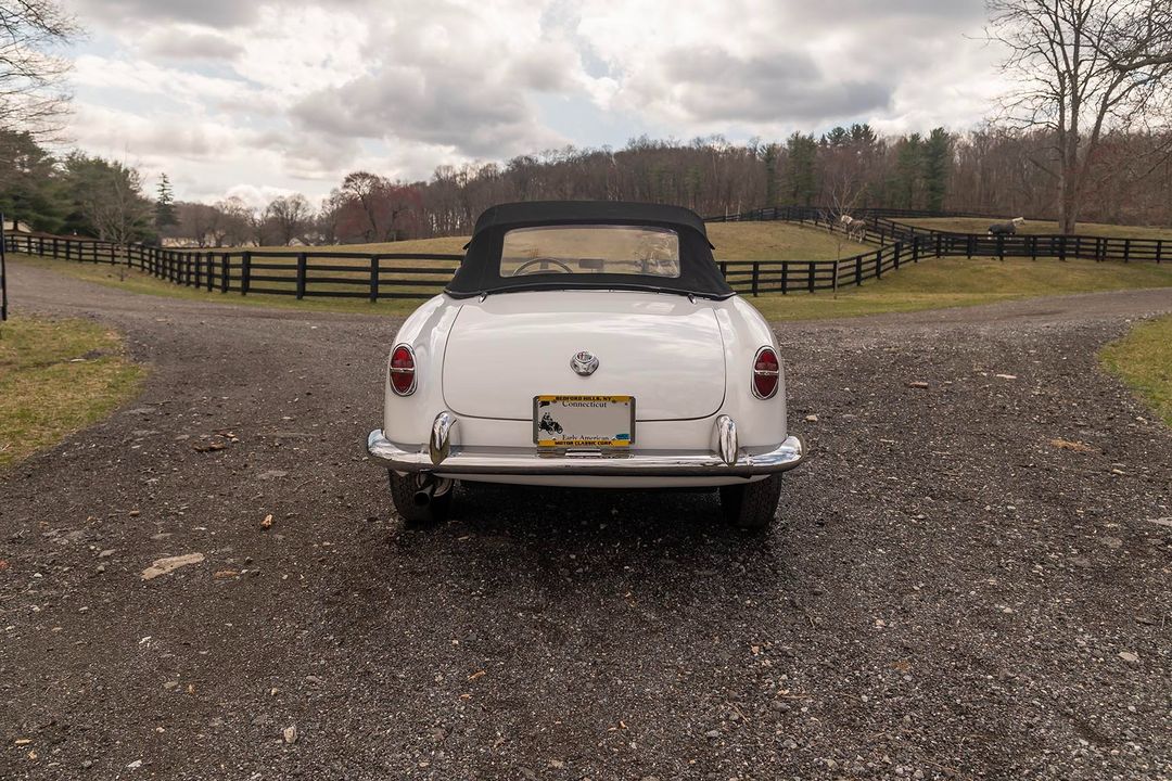 1959 Alfa Romeo 1300 Giulietta Spider Normale/Veloce