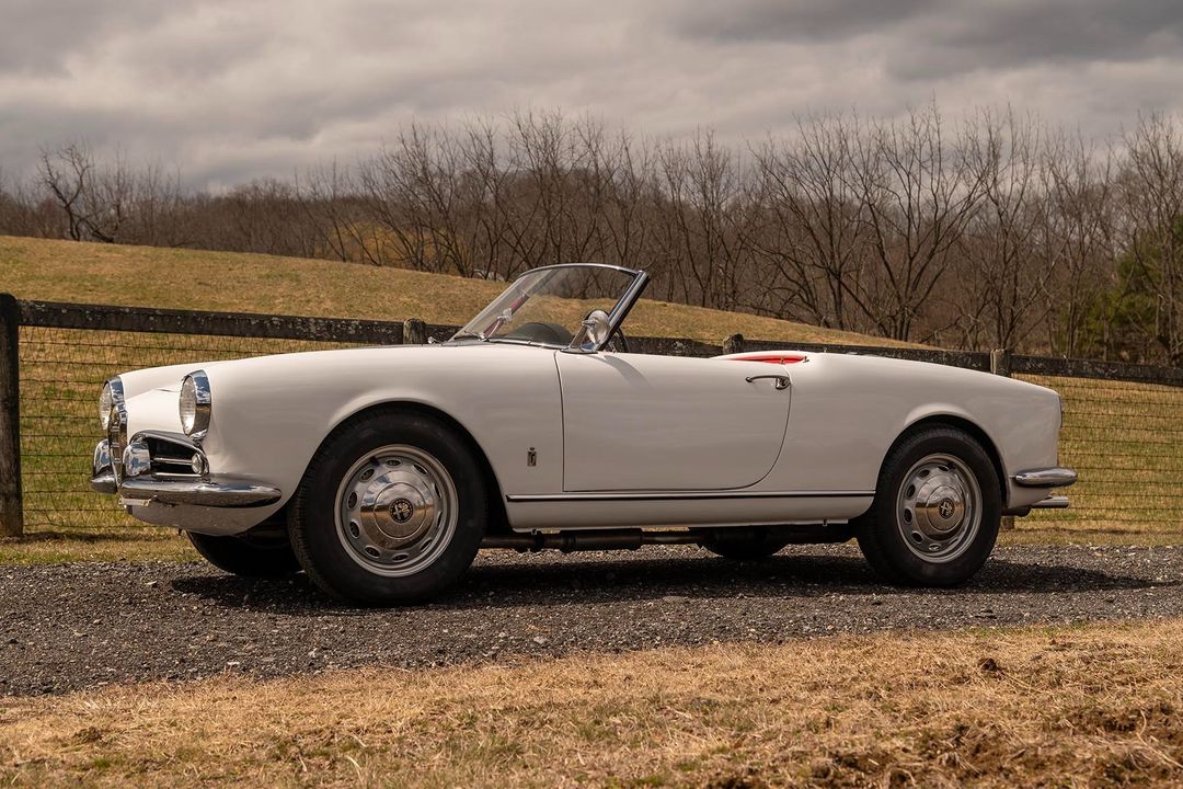 1959 Alfa Romeo 1300 Giulietta Spider Normale/Veloce