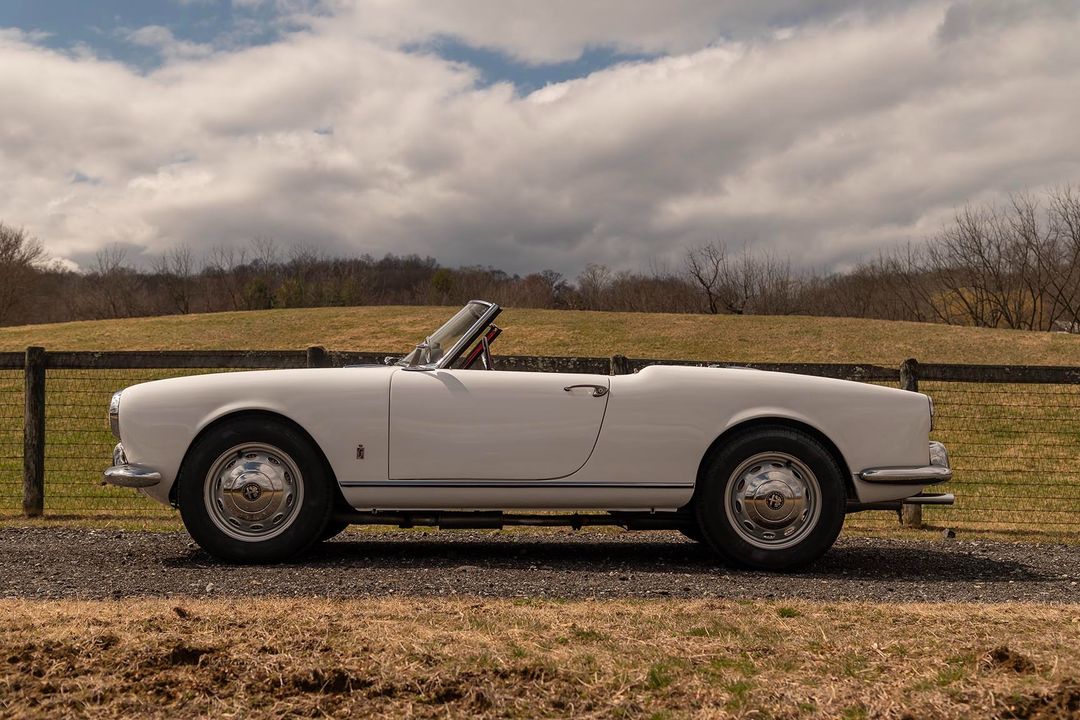 1959 Alfa Romeo 1300 Giulietta Spider Normale/Veloce