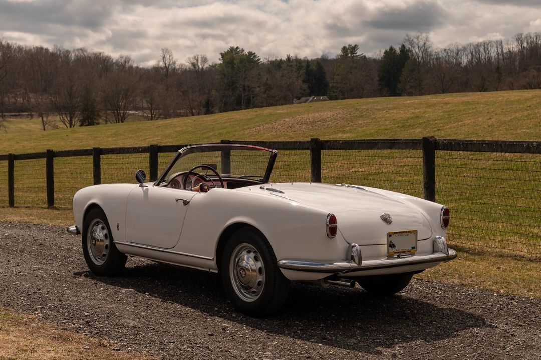 1959 Alfa Romeo 1300 Giulietta Spider Normale/Veloce