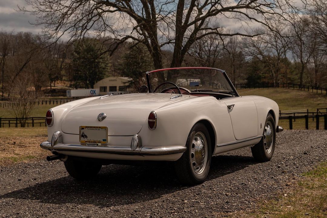 1959 Alfa Romeo 1300 Giulietta Spider Normale/Veloce
