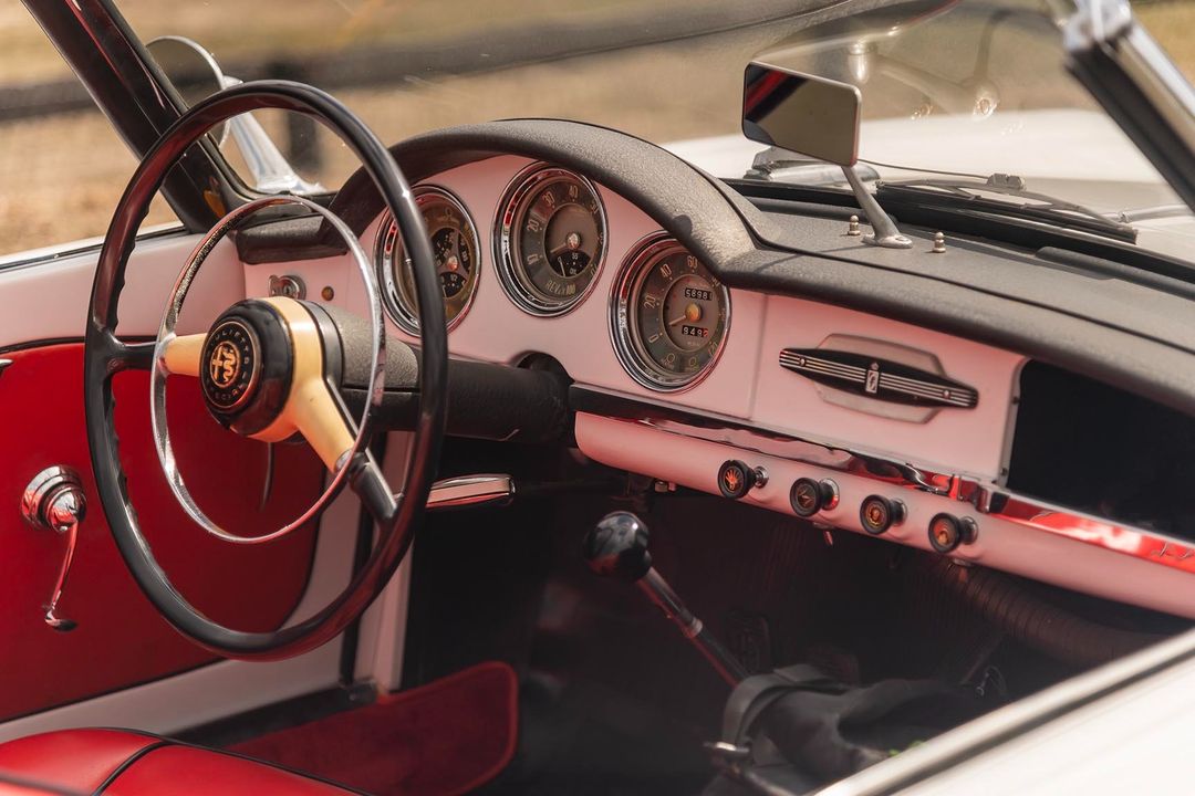 1959 Alfa Romeo 1300 Giulietta Spider Normale/Veloce