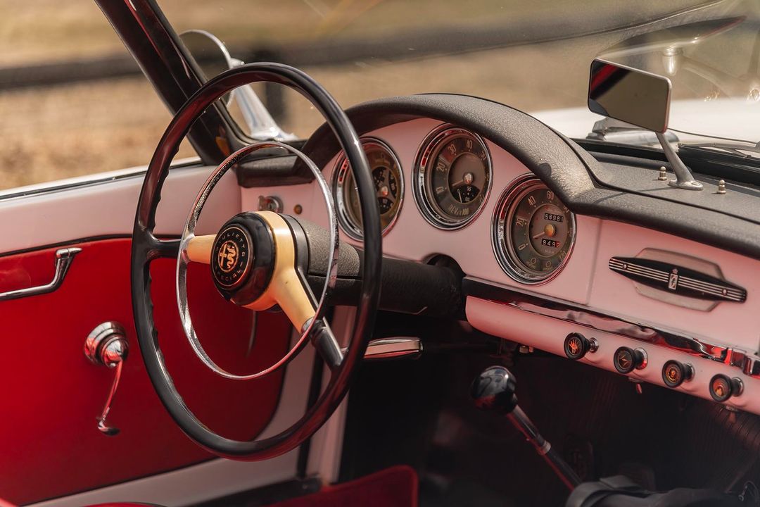 1959 Alfa Romeo 1300 Giulietta Spider Normale/Veloce