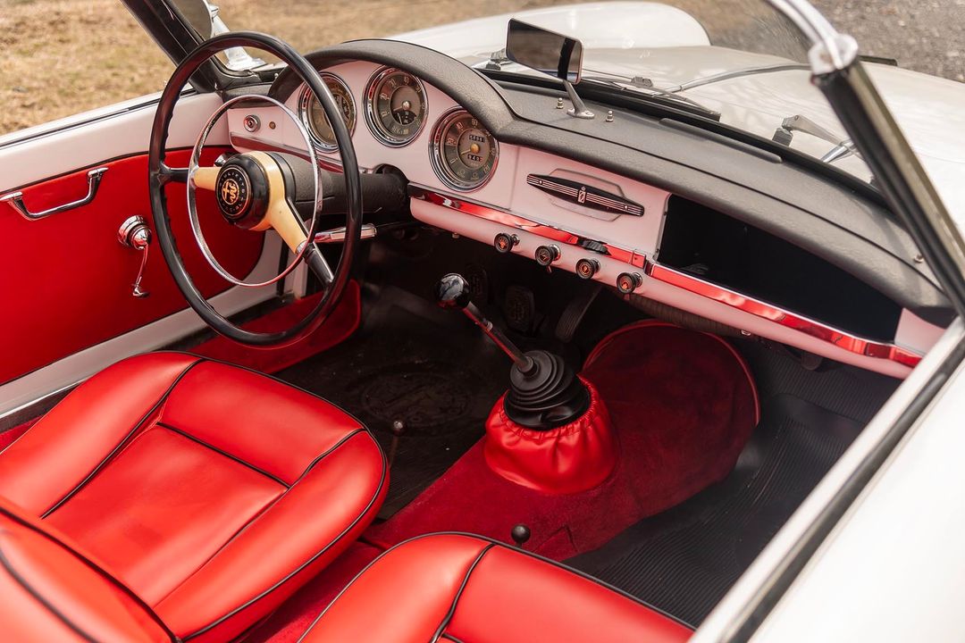 1959 Alfa Romeo 1300 Giulietta Spider Normale/Veloce
