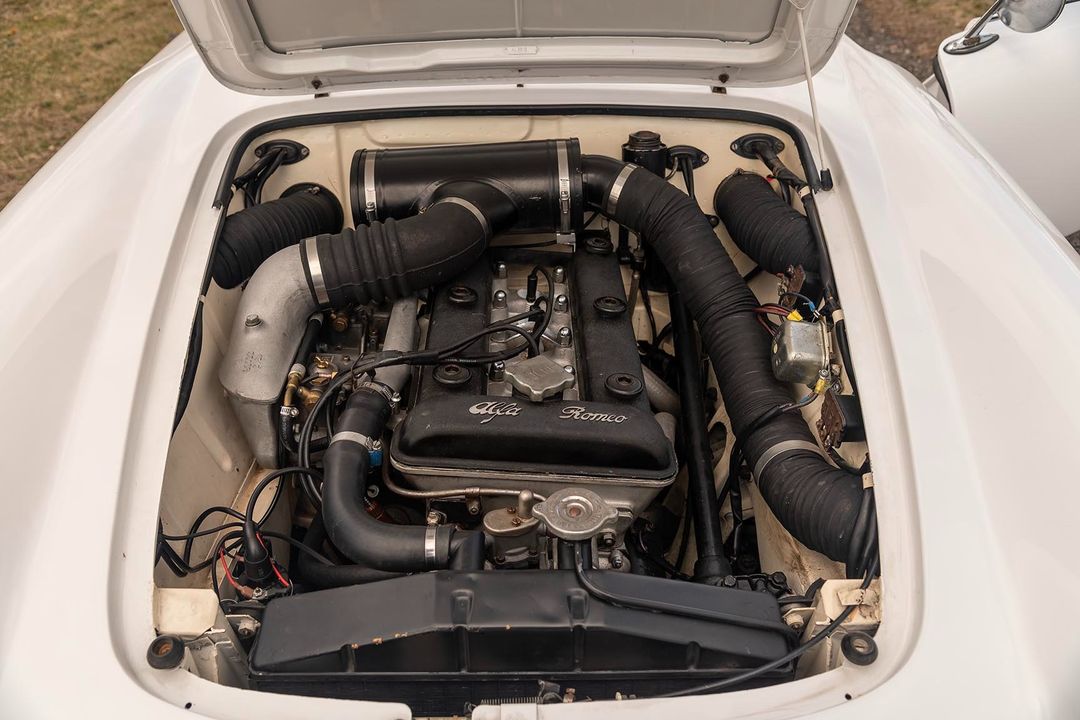1959 Alfa Romeo 1300 Giulietta Spider Normale/Veloce