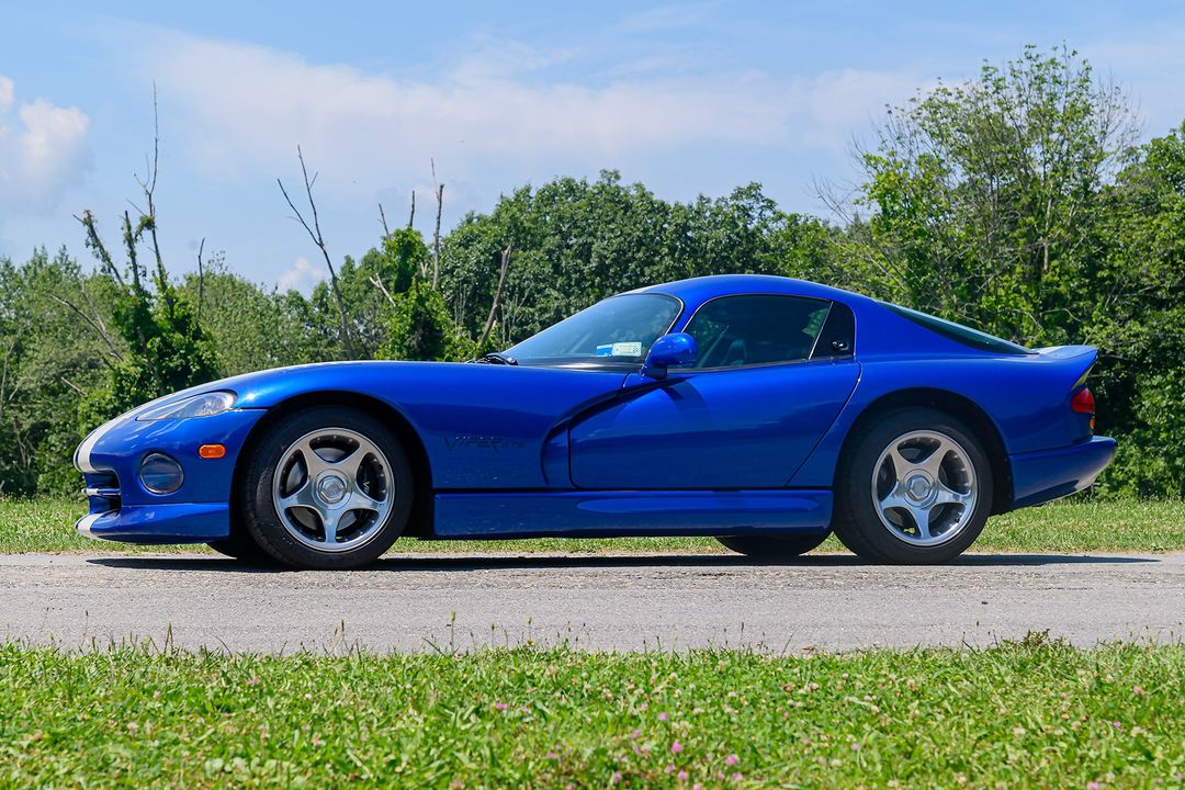 1996 Dodge Viper GTS