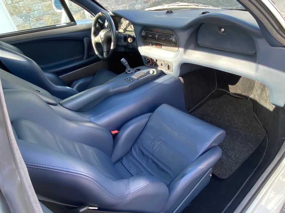 1995 DeTomaso Guara