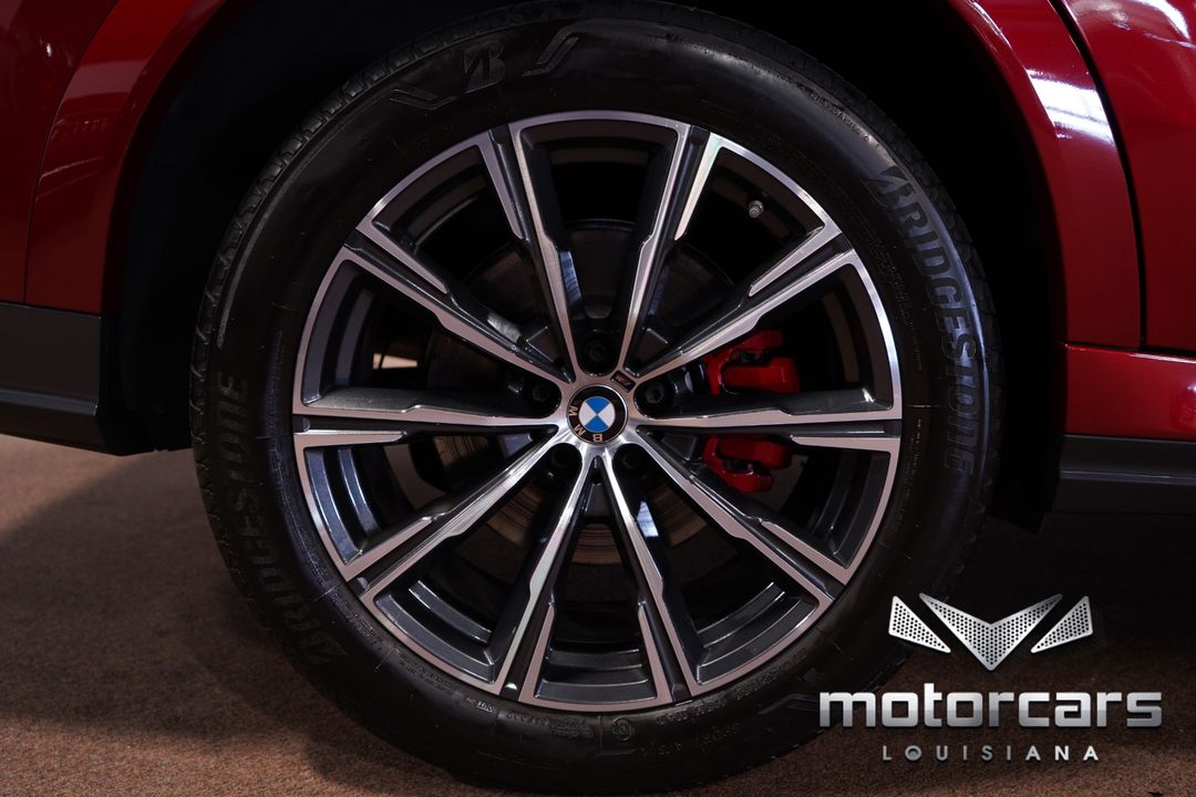 2022 BMW X6