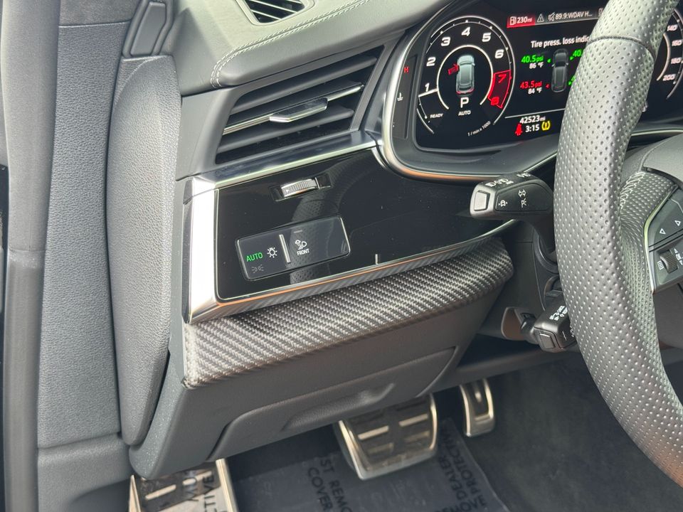 2022 Audi RS Q8
