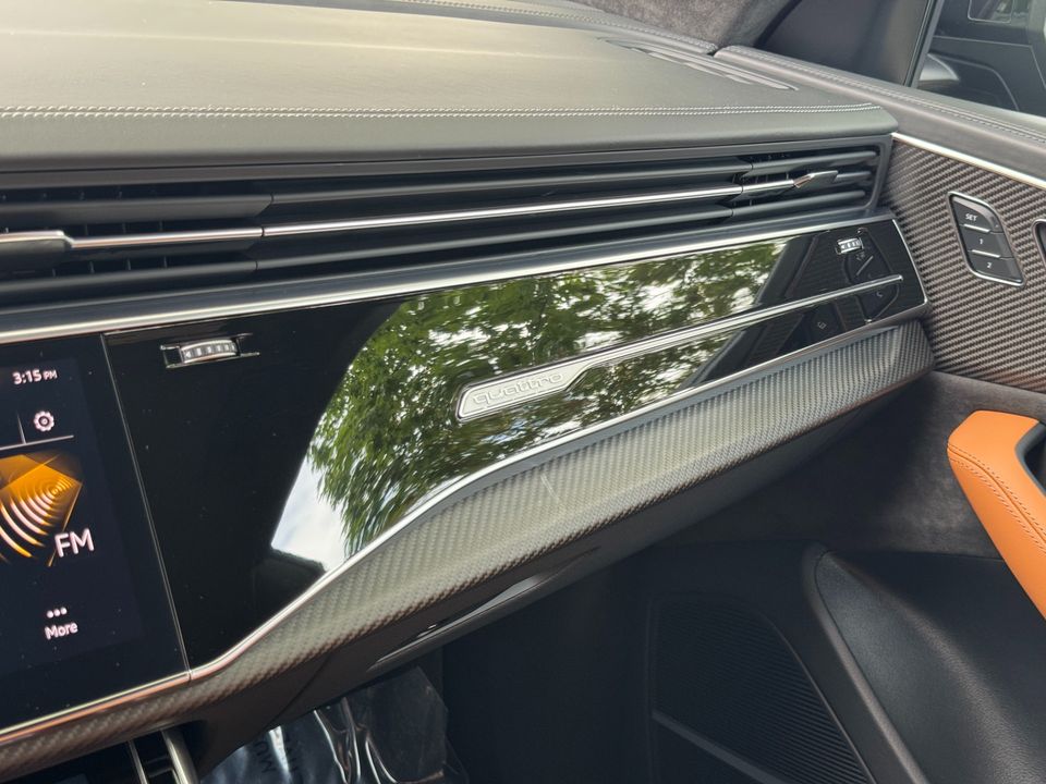 2022 Audi RS Q8
