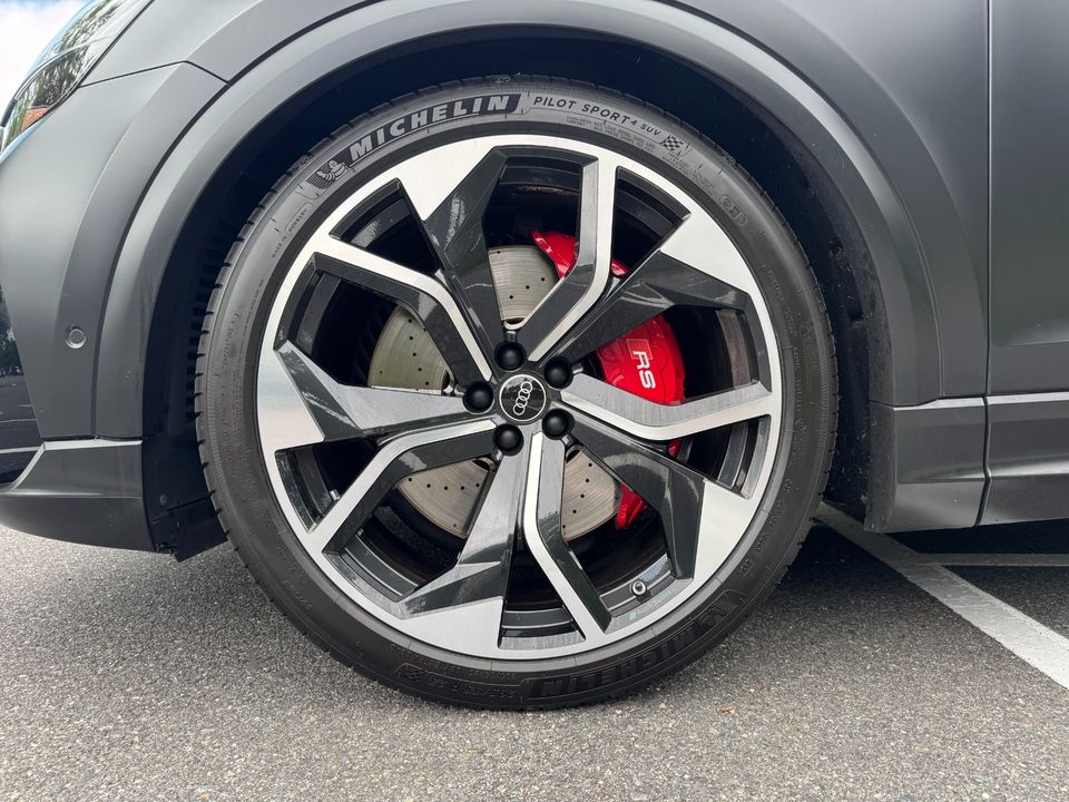 2022 Audi RS Q8
