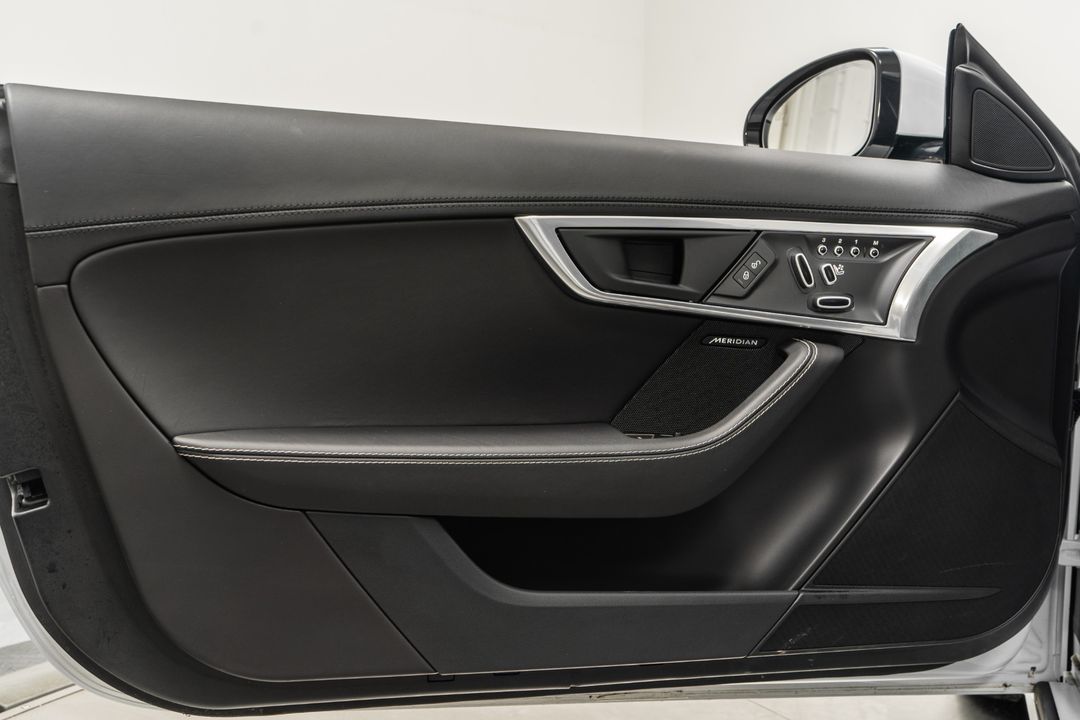 2019 Jaguar F-Type Convertible
