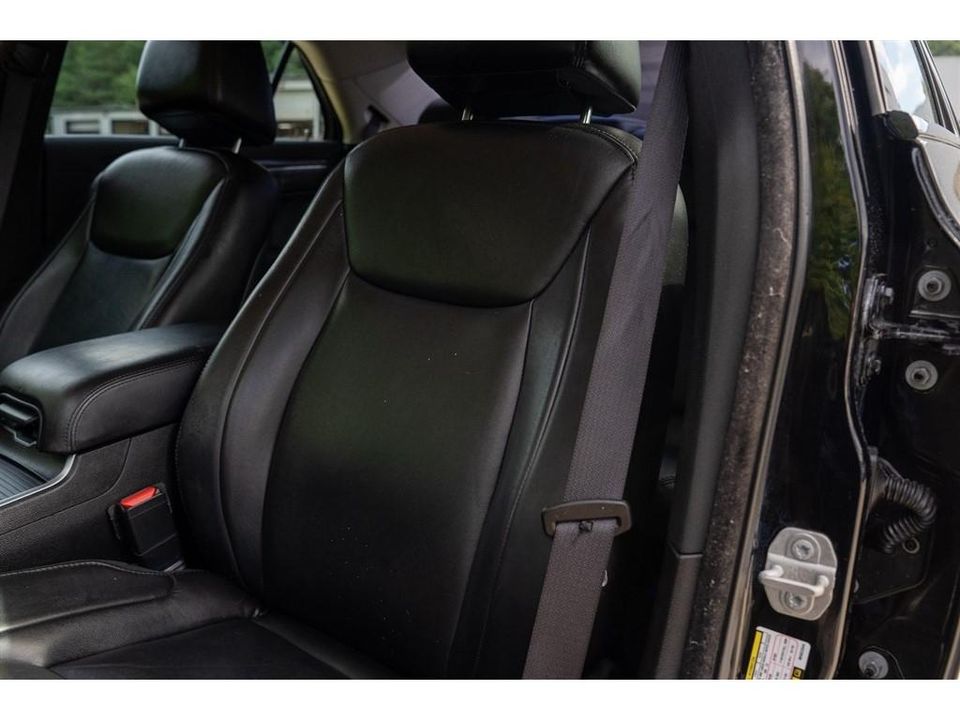 2021 Chrysler 300