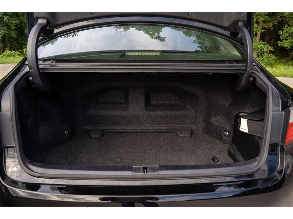 2013 Lexus ES 300h