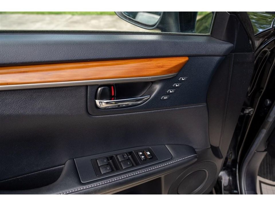 2013 Lexus ES 300h