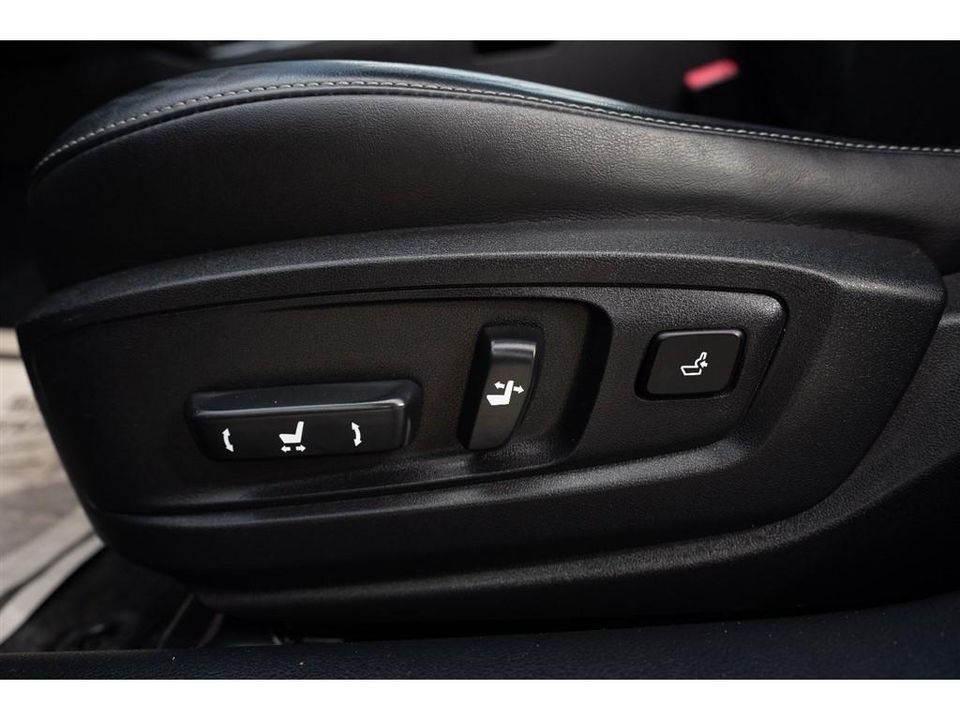 2013 Lexus ES 300h