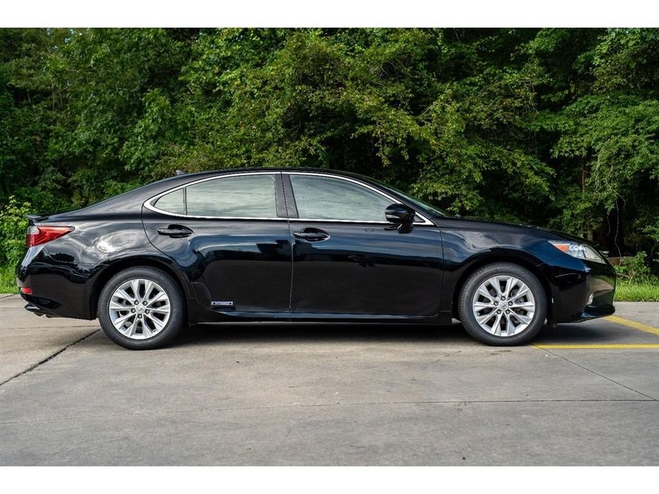 2013 Lexus ES 300h