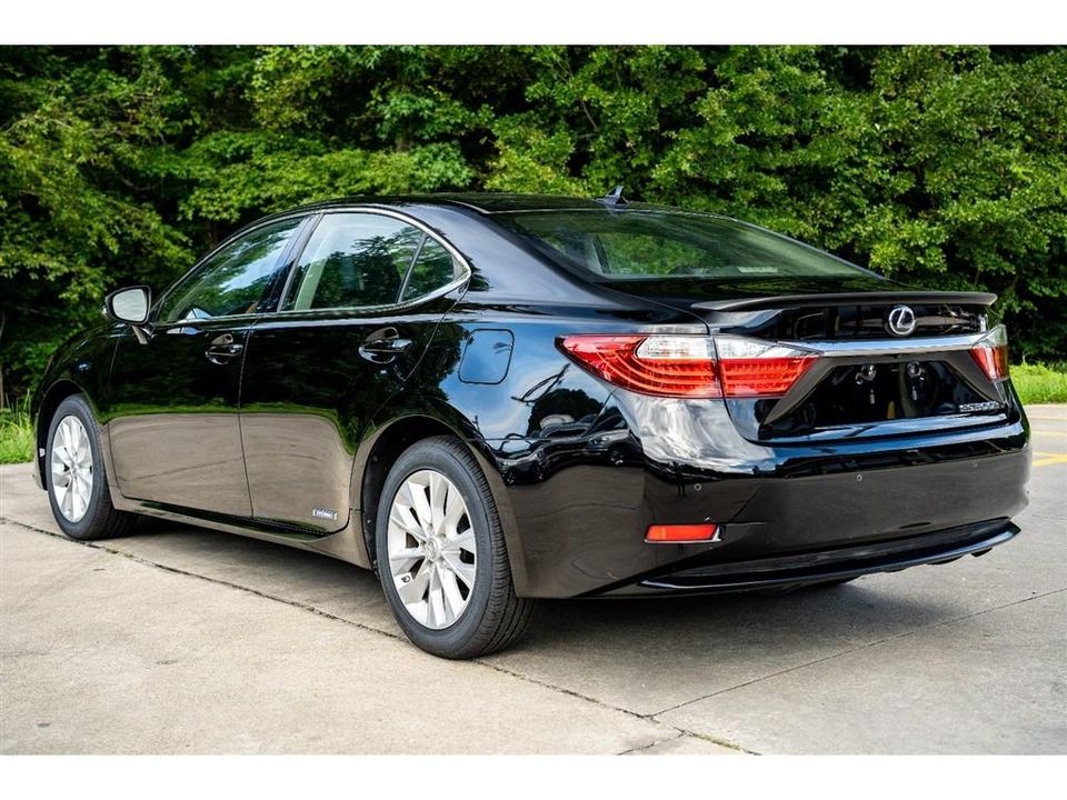 2013 Lexus ES 300h