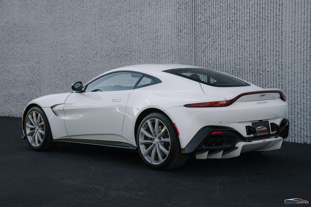 2020 Aston Martin Vantage