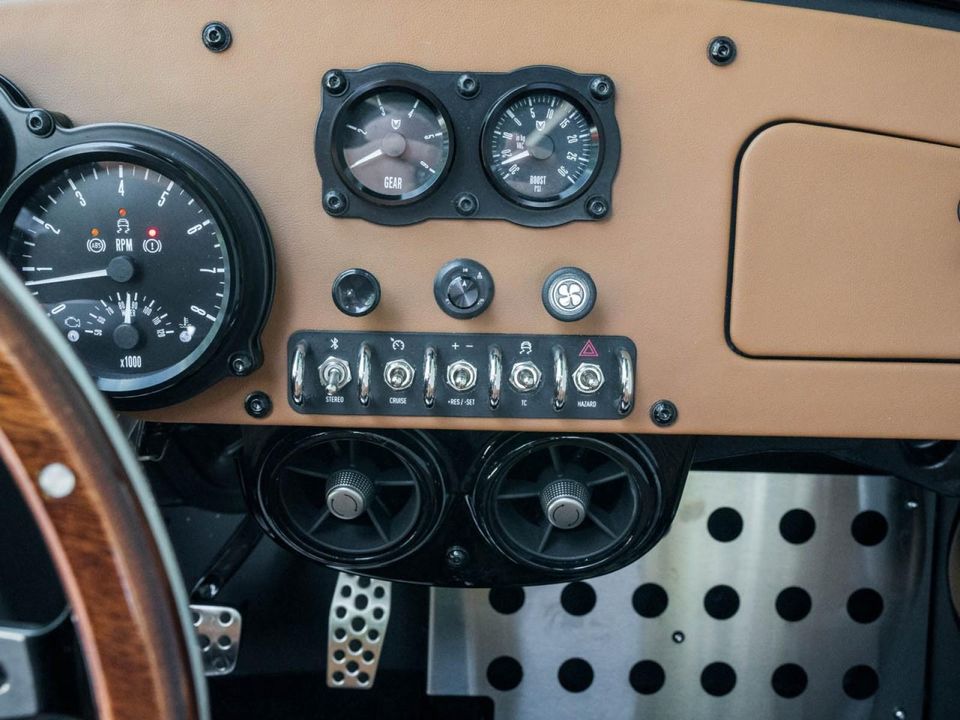2022 Vanderhall Venice
