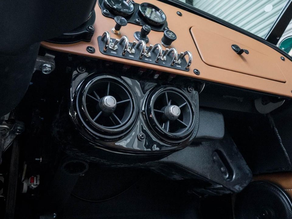 2022 Vanderhall Venice