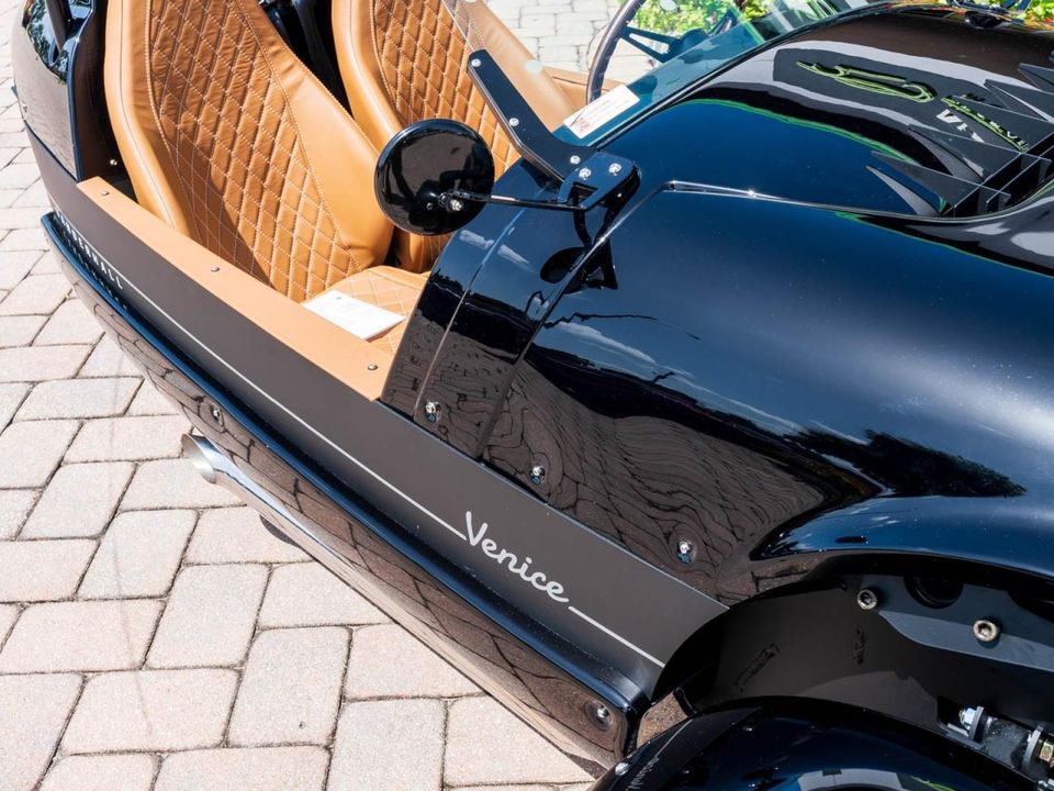 2022 Vanderhall Venice