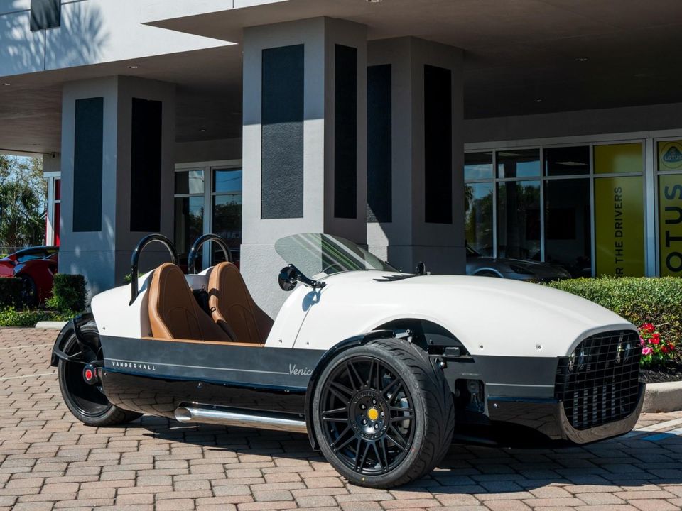 2022 Vanderhall Venice