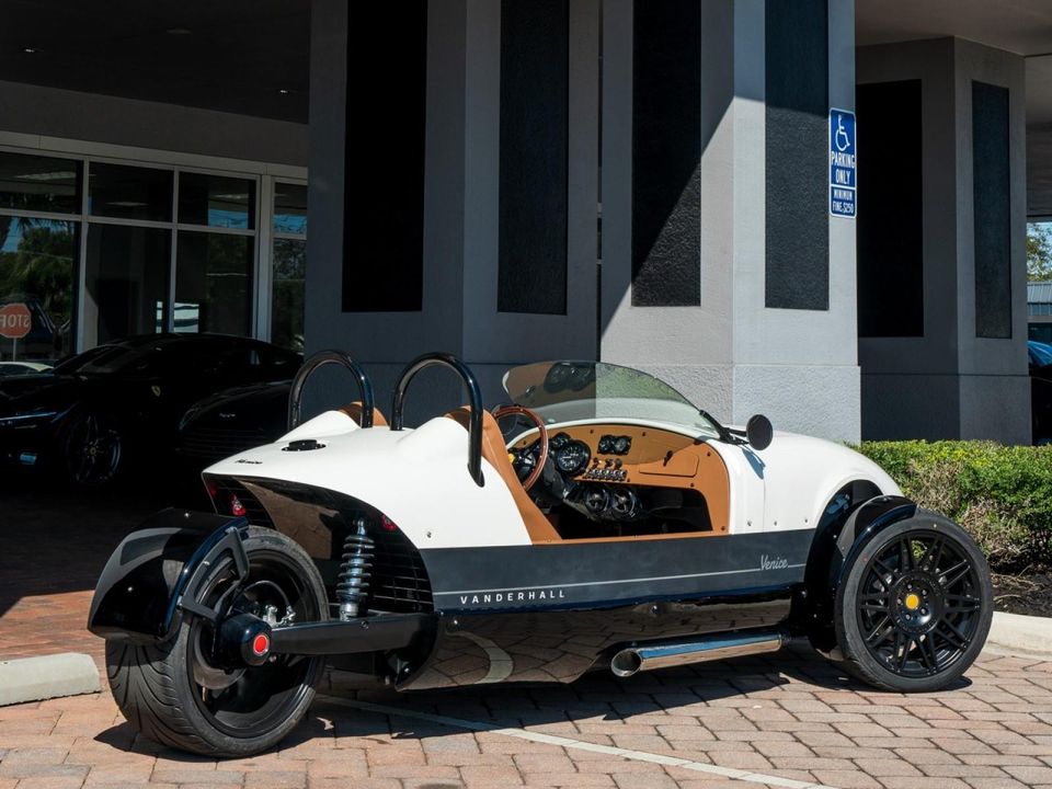 2022 Vanderhall Venice