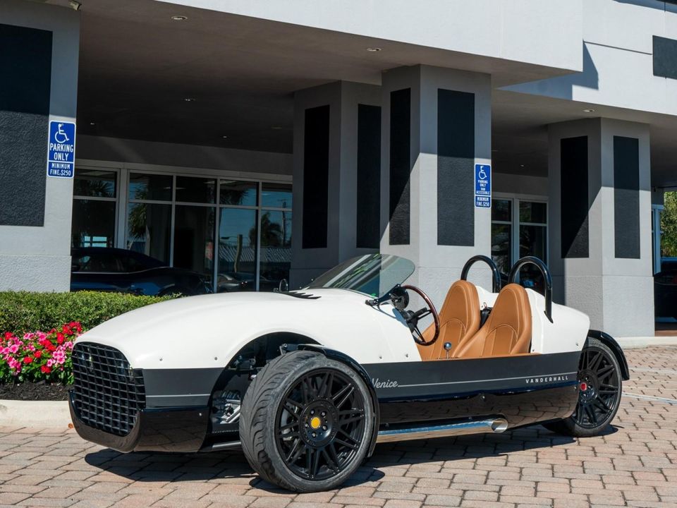 2022 Vanderhall Venice