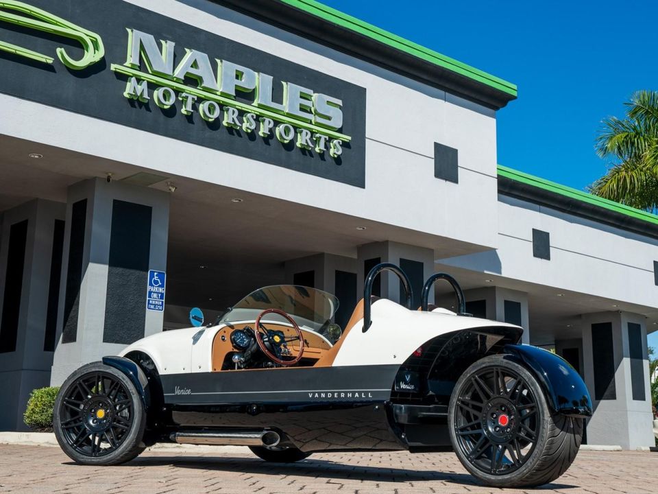 2022 Vanderhall Venice