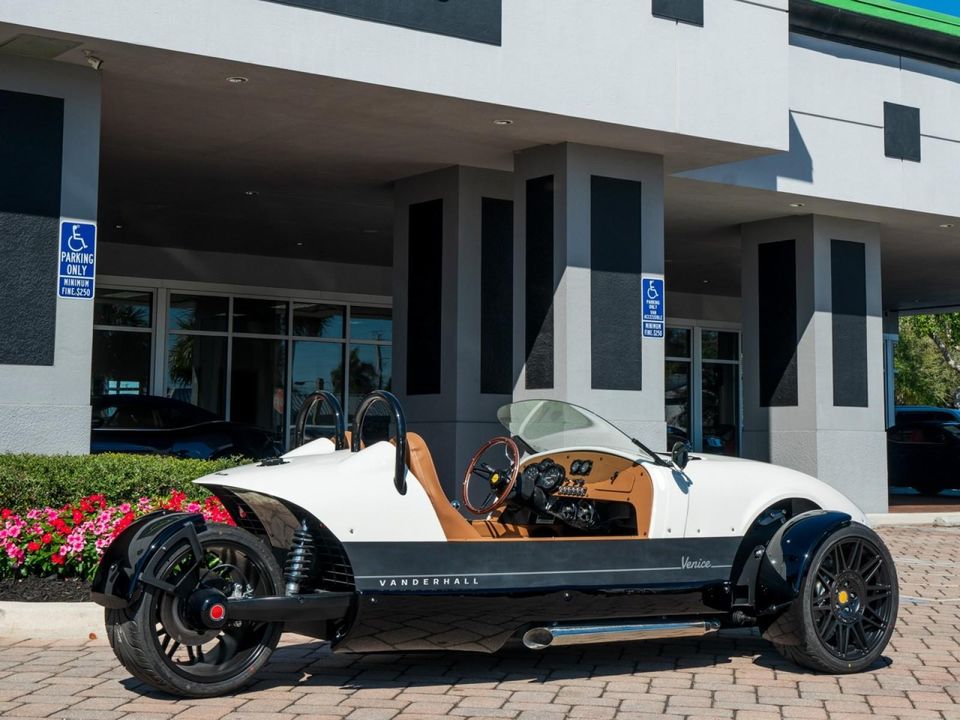 2022 Vanderhall Venice