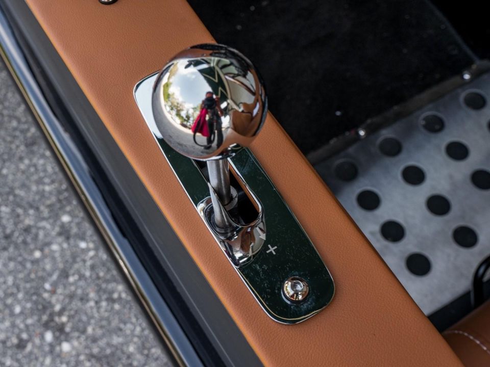 2022 Vanderhall Venice