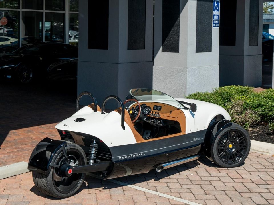 2022 Vanderhall Venice