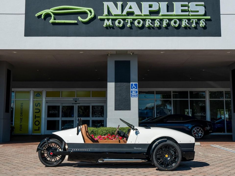 2022 Vanderhall Venice