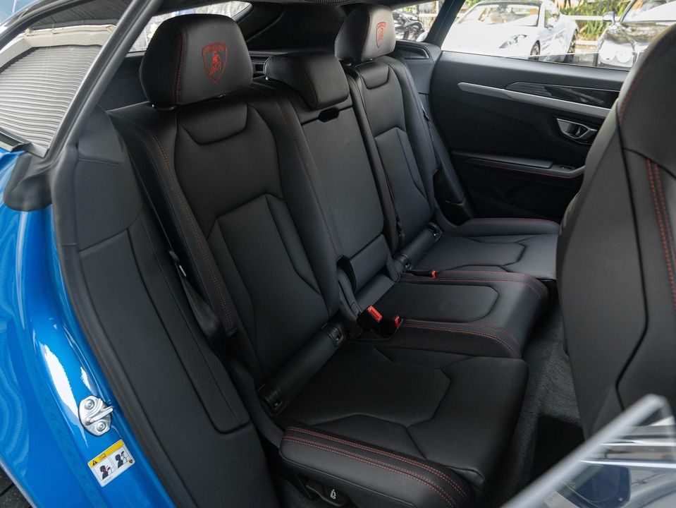 2020 Lamborghini Urus