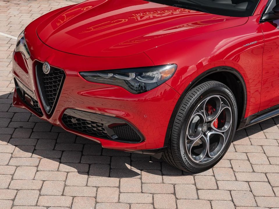 2024 Alfa Romeo Stelvio